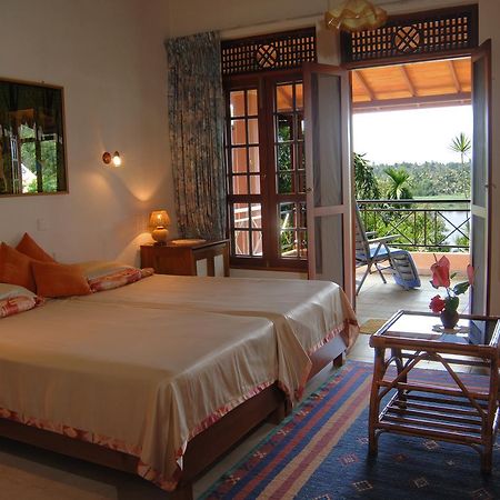 Ayurveda Spring Of Life Hotel พิลิยันเดเล ภายนอก รูปภาพ